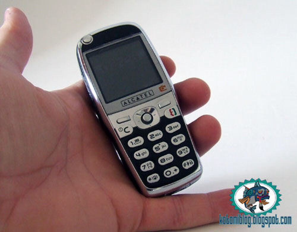 t&eacute;l&eacute;phone ancien mod&egrave;le Tlphones et tablettes