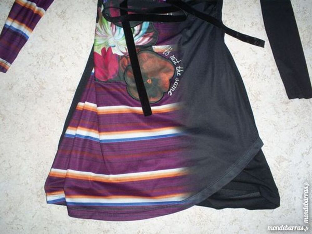 Robe DESIGUAL Taille S Vêtements