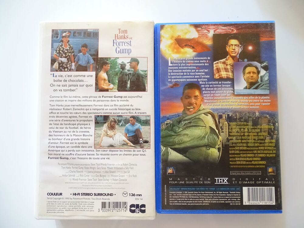 VHS Forrest Gump et Independance Day CD et vinyles