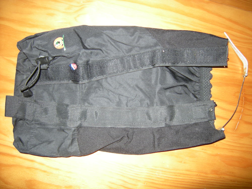 gu&ecirc;tre protection randonn&eacute;e Sports