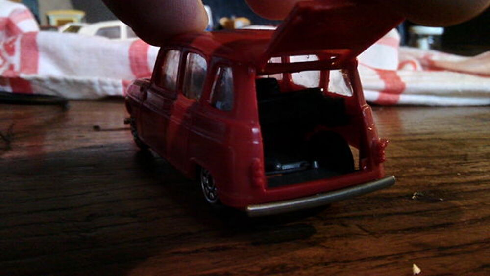 Renault 4L NOREV n&deg; 53. 