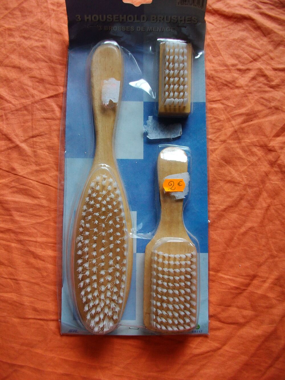 Lot 3 Brosses en bois - neuf Puériculture