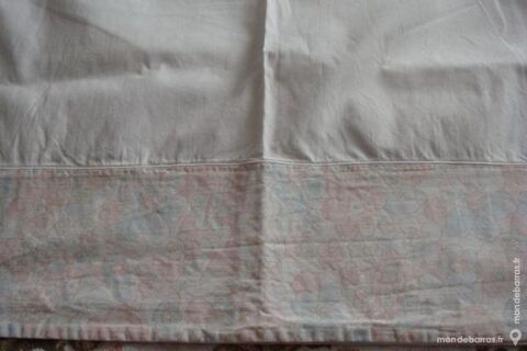 Drap blanc avec bordure 3 Vendme (41)