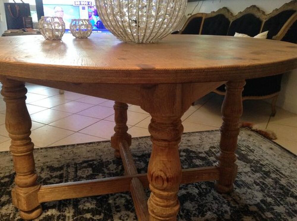 TABLE A MANGER BOIS " MIS EN DEMEURE " Meubles