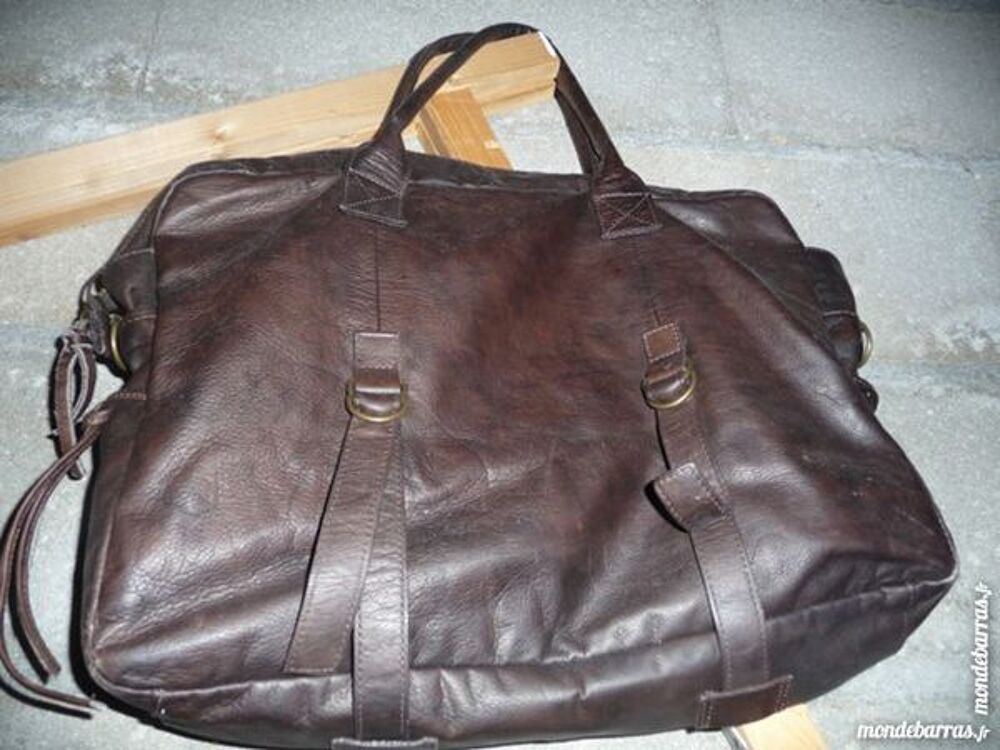 Sacs cuir femme Maroquinerie