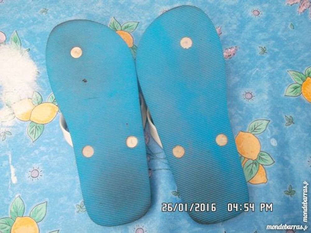 tongs bleu OM t.36 Chaussures