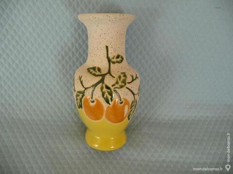Vase cramique motif oranges 10 Montigny-le-Bretonneux (78)