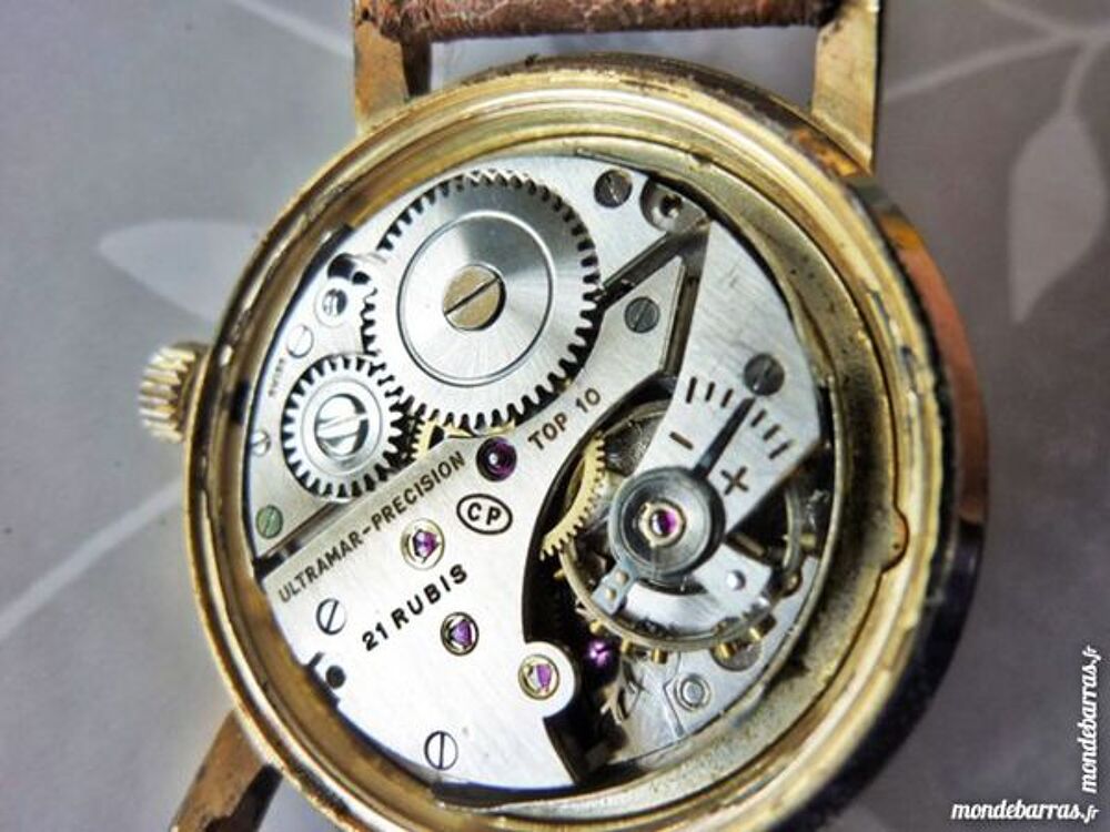 ULTRAMAR PRECISION montre m&eacute;c. Suisse 1965 MEC0039 Bijoux et montres