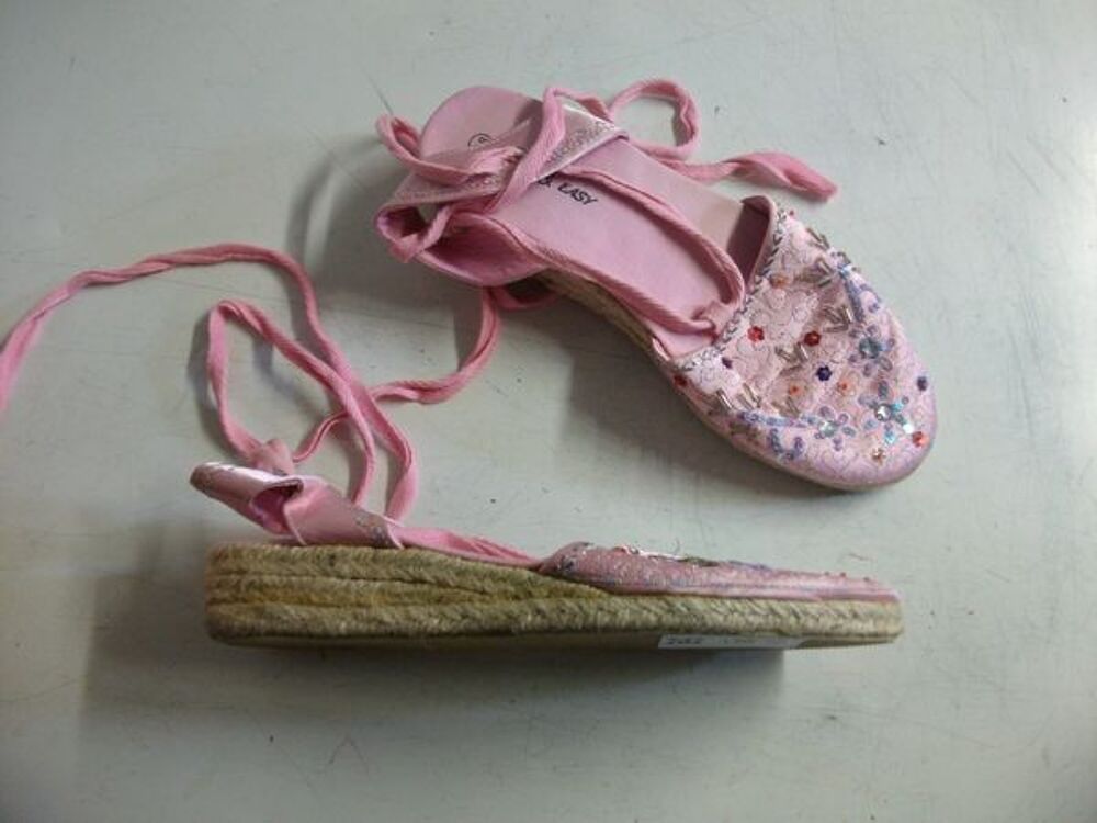 Espadrilles Rose Perl&eacute;es &agrave; lacets pt 38 -neuves- &agrave; 5 € Chaussures