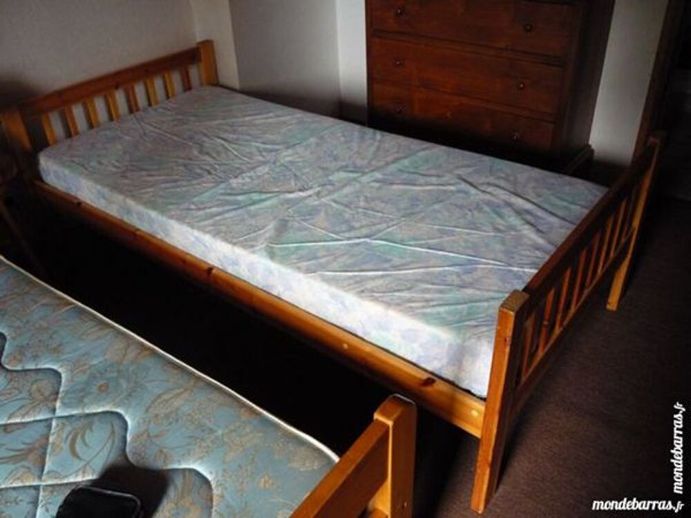 Lit en pichpin en 90cm/matelas/sommier &agrave; lattes Meubles