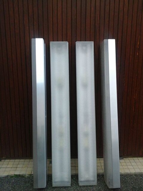 NEONS (PLAFONNIERS) DECORATIFS DESIGN 40 Juran�on (64)