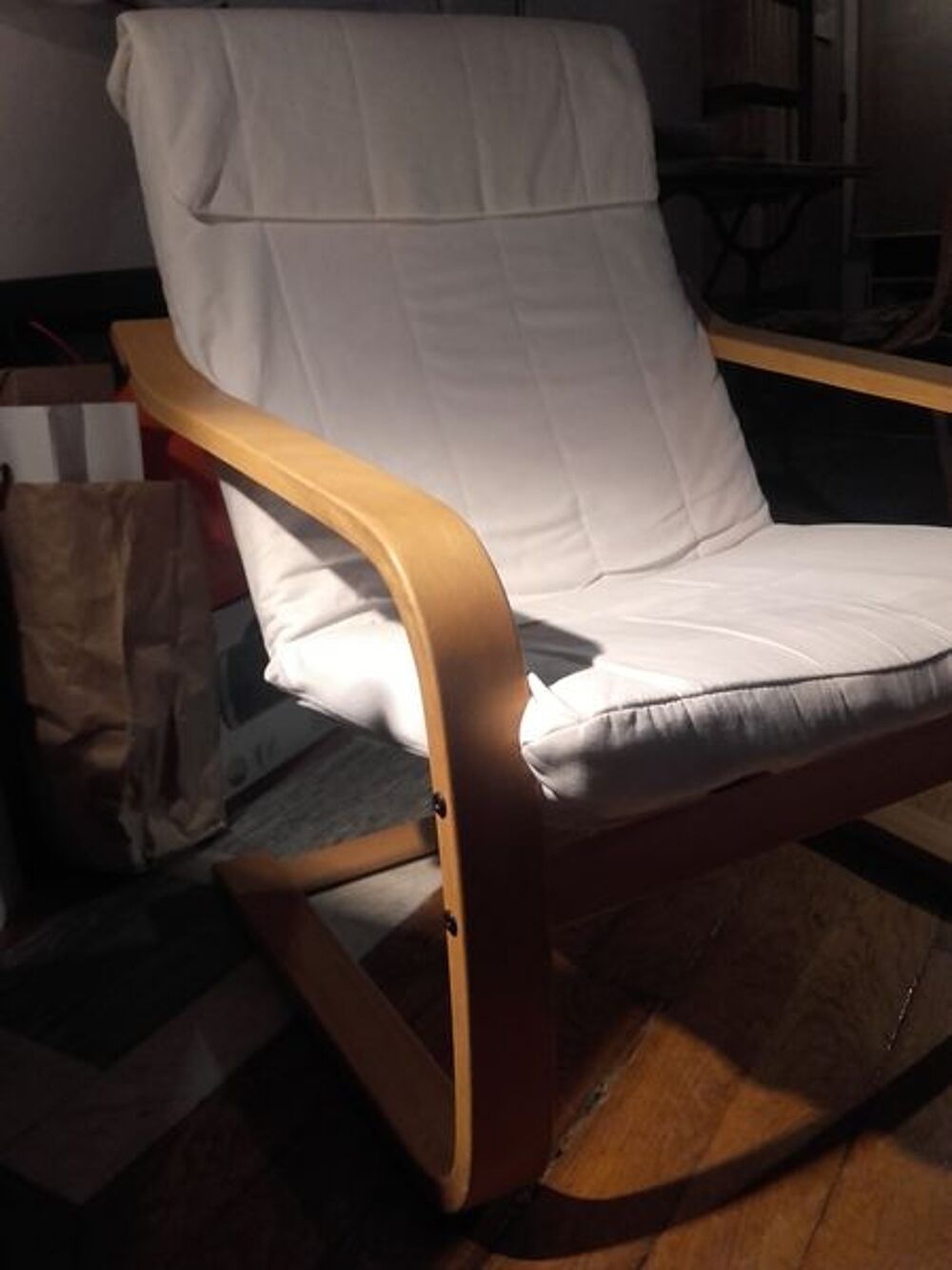 Paire Fauteuil MUJI blanc cass&eacute; Meubles