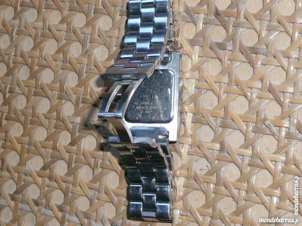 Montre quartz Maty Water Resistant 30 m&egrave;tres Bijoux et montres