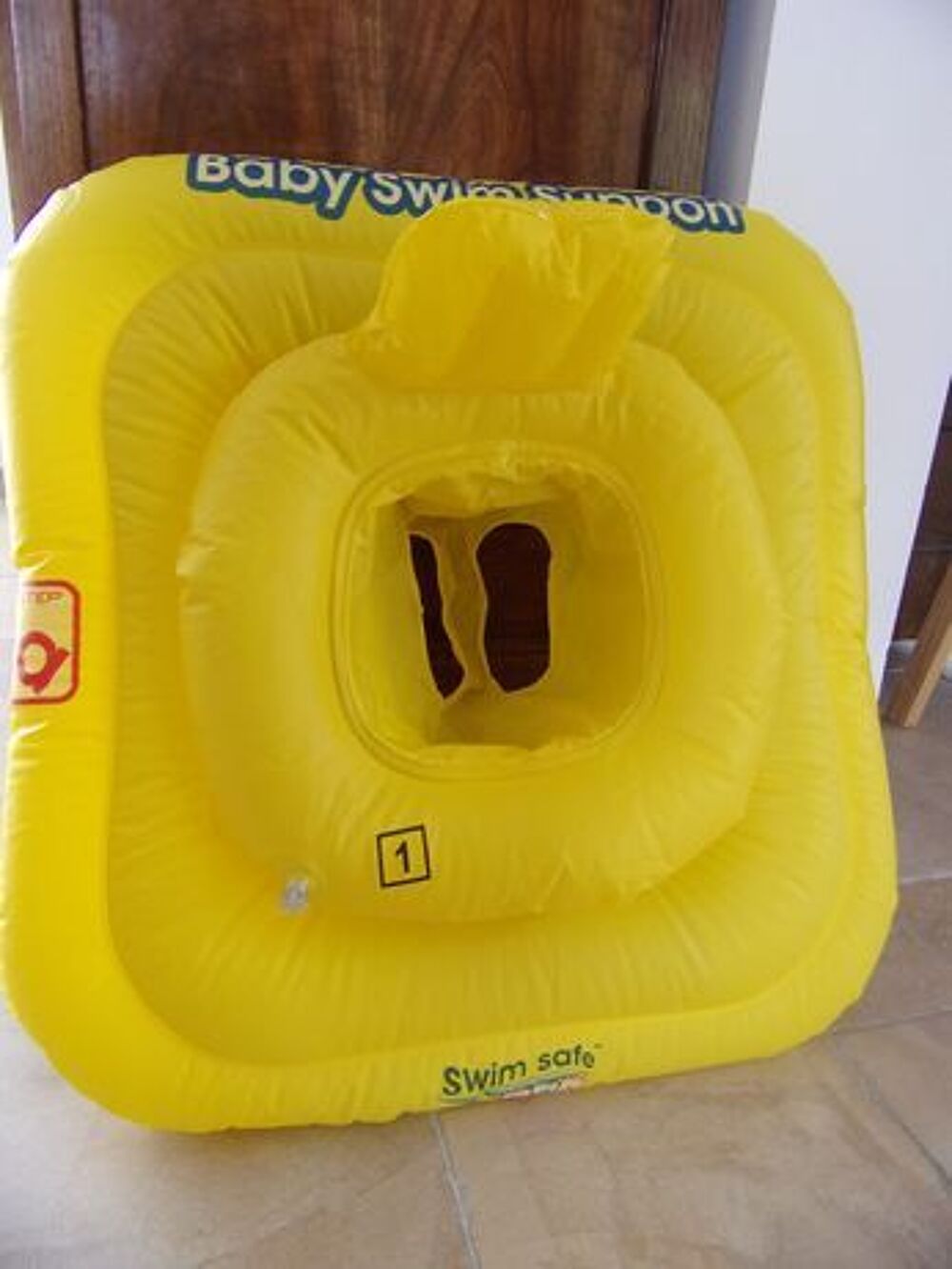 Si&egrave;ge bou&eacute;e pour b&eacute;b&eacute; Puériculture