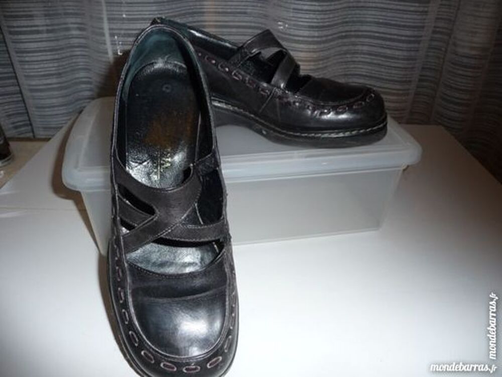 Diff&eacute;rents chaussures femme taille 37 Chaussures