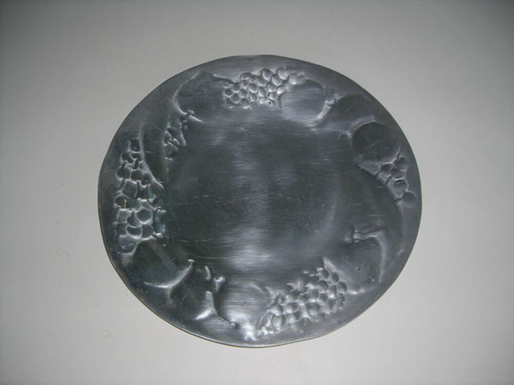 PLAT ROND DE SERVICE MOTIFS FRUITS 