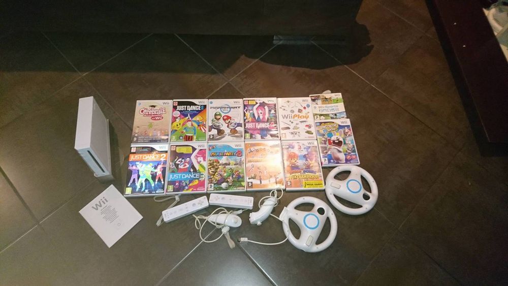 PACKAGE WII Consoles et jeux vidéos