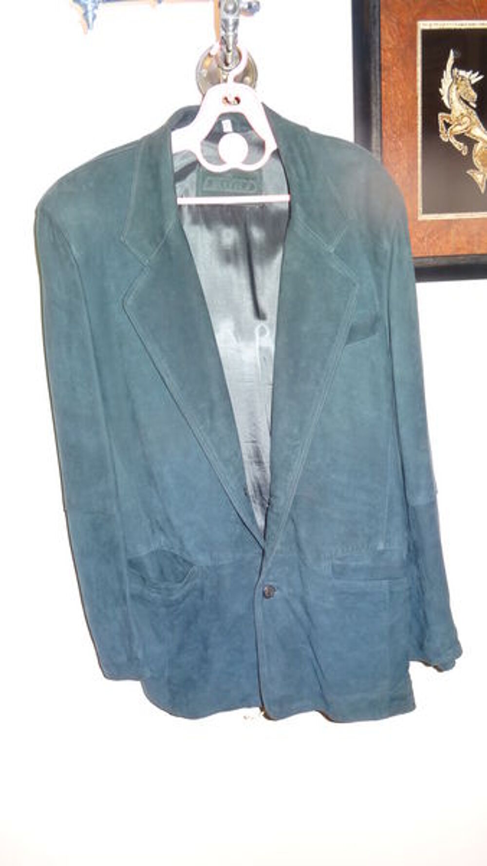 VESTE CUIR HOMME
Vêtements
