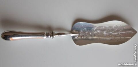 Cuill�re � poisson de service m�tal argent 25 Paris 14 (75)