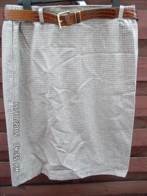 JUPE MARRON ECOSSAISE-JUSTE 3E*KIKI60230 3 Chambly (60)