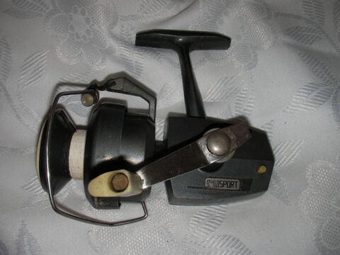 MOULINET R.U. SPORT. 15 Roques (31)