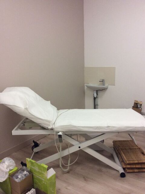 Table de massage 800 Cormoz (01)