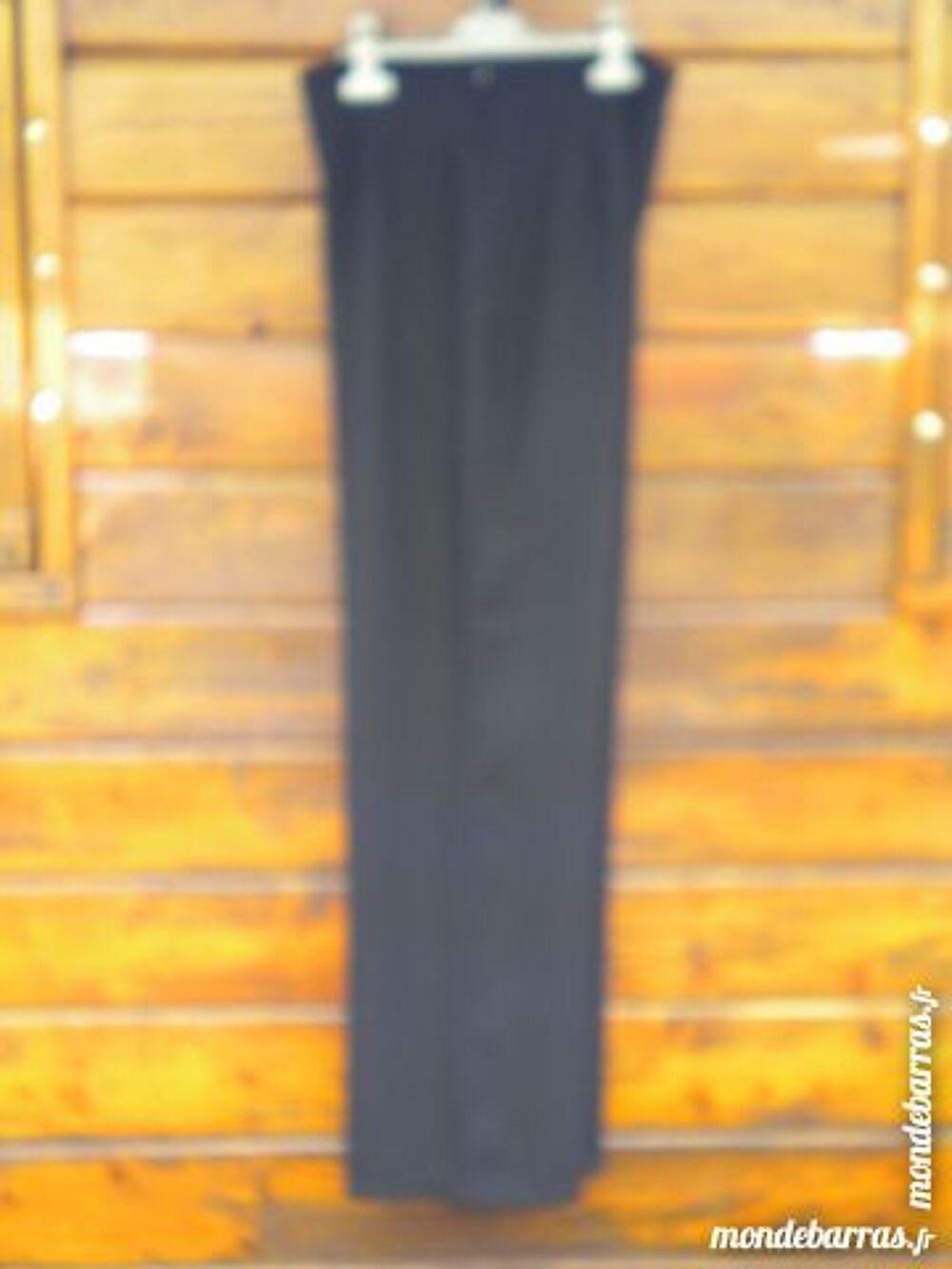 PANTALON T. 40 Vêtements