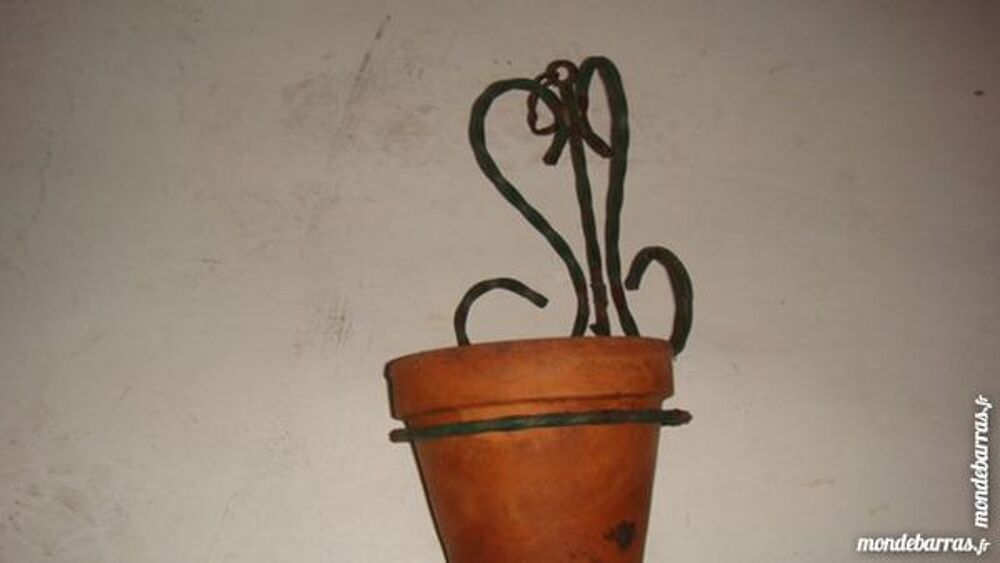 PORTE pot de fleurs en FER FORGE Jardin