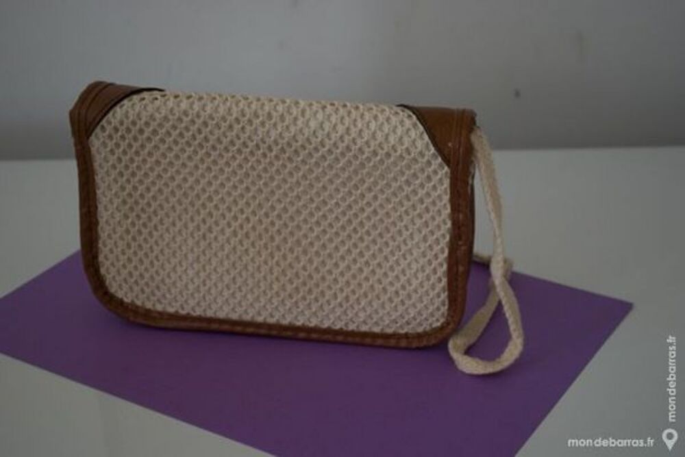 pochette femme Maroquinerie