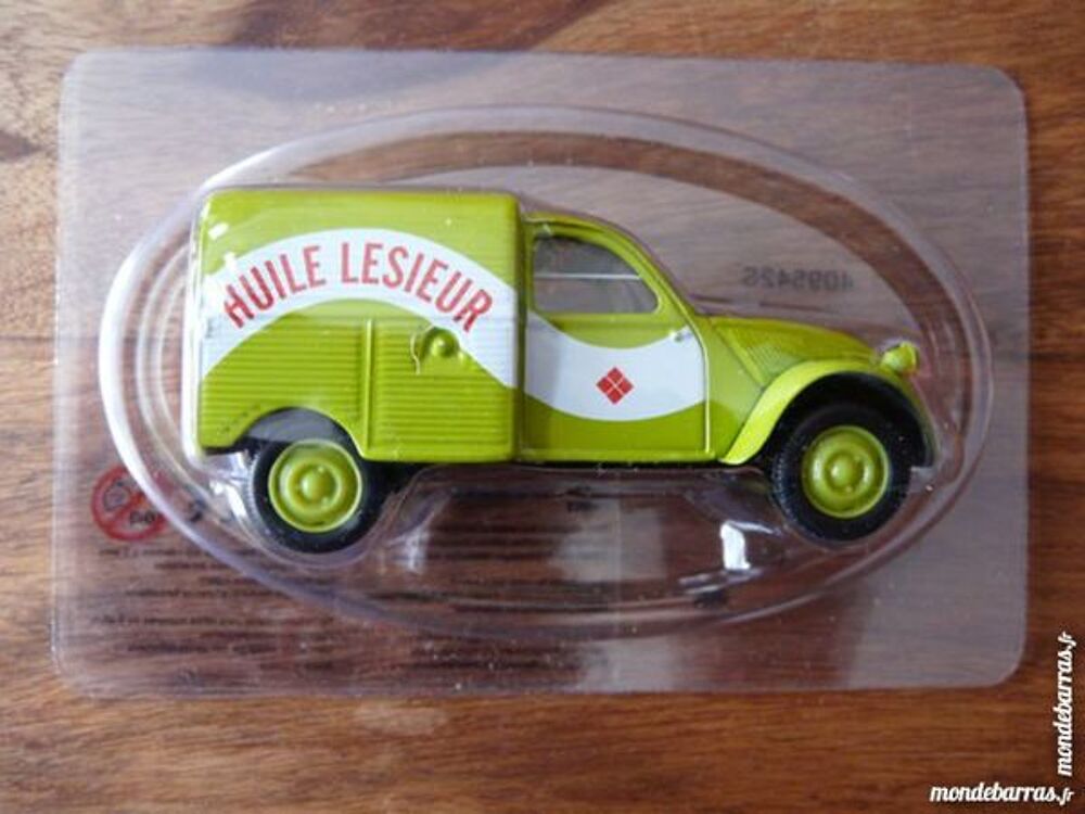 3 MODELES DE 2 CV NOREV Jeux / jouets