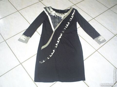 Robe LESLIE Taille 38/40 25 Geneuille (25)