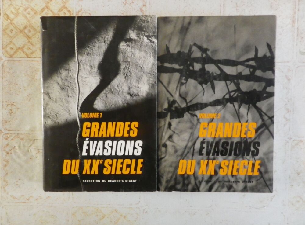 GRANDES EVASIONS DU XX&egrave; SIECLE Volumes 1 &amp; 2 Livres et BD
