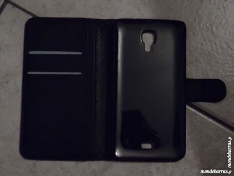 �tui housse pour smartphone  WIKO BLOOM 8 Abbeville (80)