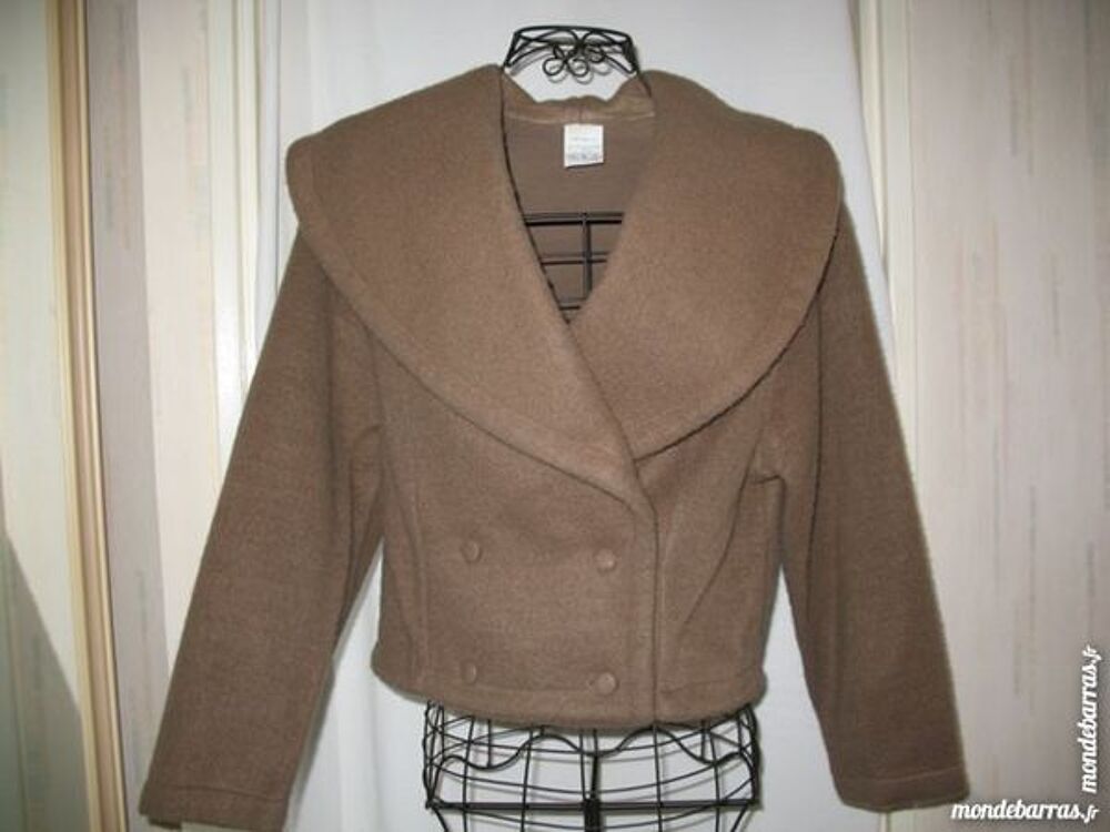 Veste courte - T40 Vêtements