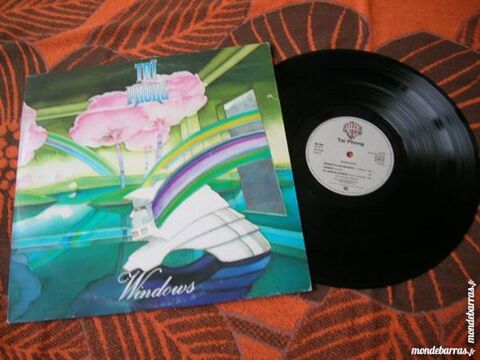 33 TOURS TAI PHONG Windows - JJ GOLDMAN 28 Nantes (44)