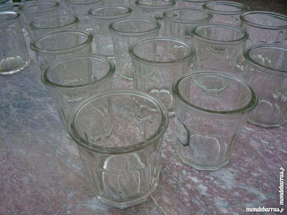 Pots &agrave; confiture,verre &agrave; facette,ancien Cuisine