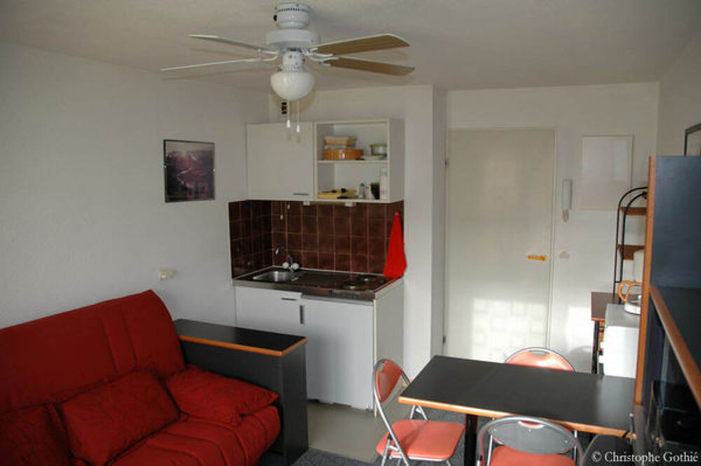   Agréable studio meublé proche du lac du Bourget Vacances  / Offres de location 