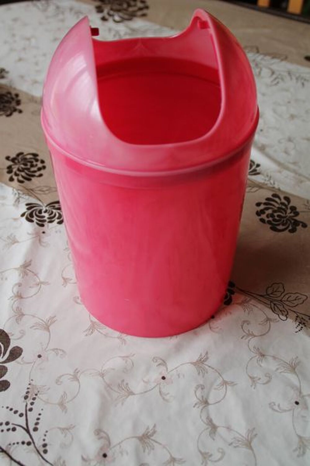 Petite poubelle Décoration