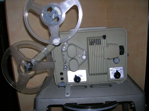 projecteurs cinma 9.5 super 8 et 8mm 550 Agde (34)