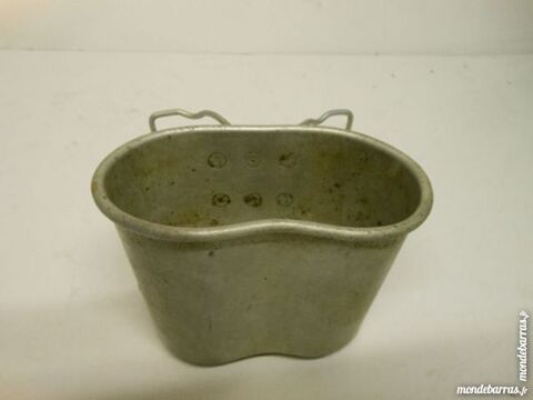 gobelet militaire ou quart pa20 5 Grézieu-la-Varenne (69)