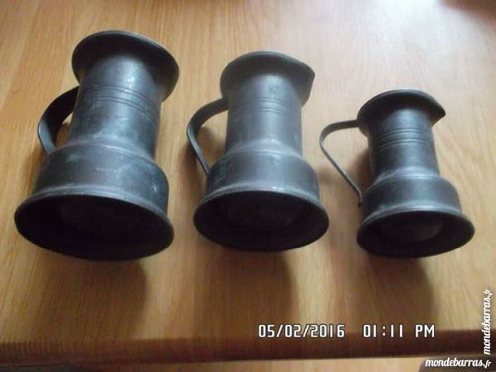 SERIE POT EN METAL POUR DECO*5E*KIKI60230 Décoration