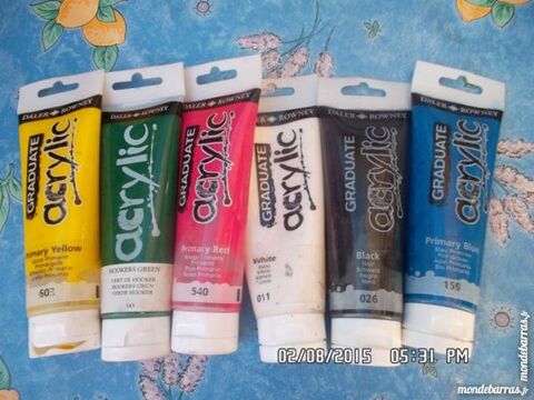 6 tubes de peinture 3 Chambly (60)