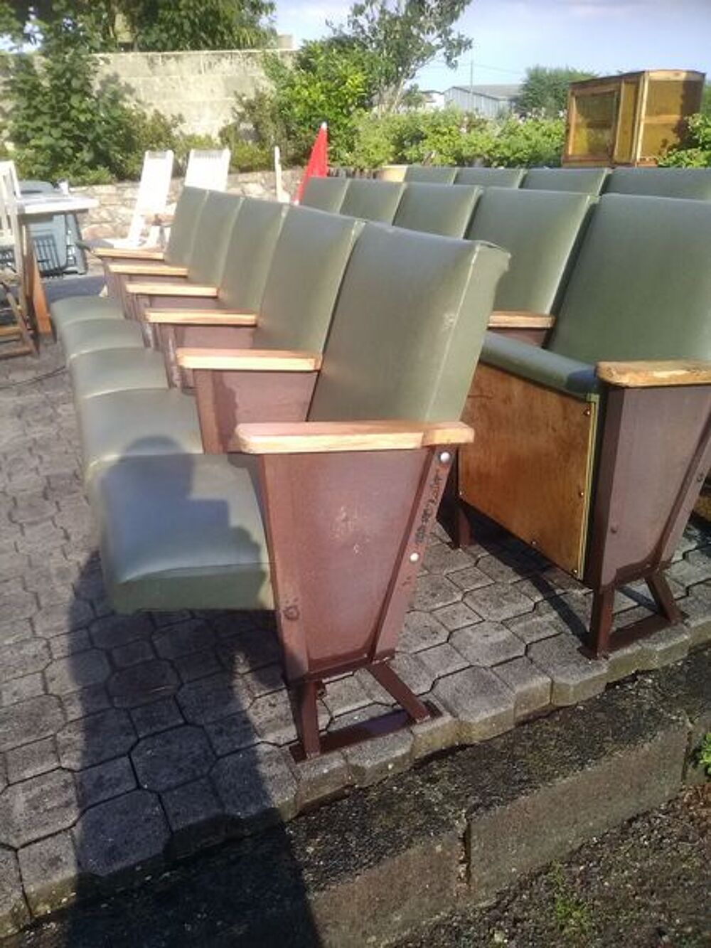 fauteuils de cin&eacute;ma Meubles