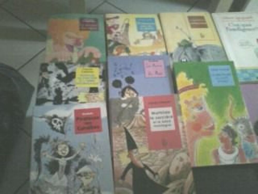 LIVRE POUR ENFANTS Livres et BD