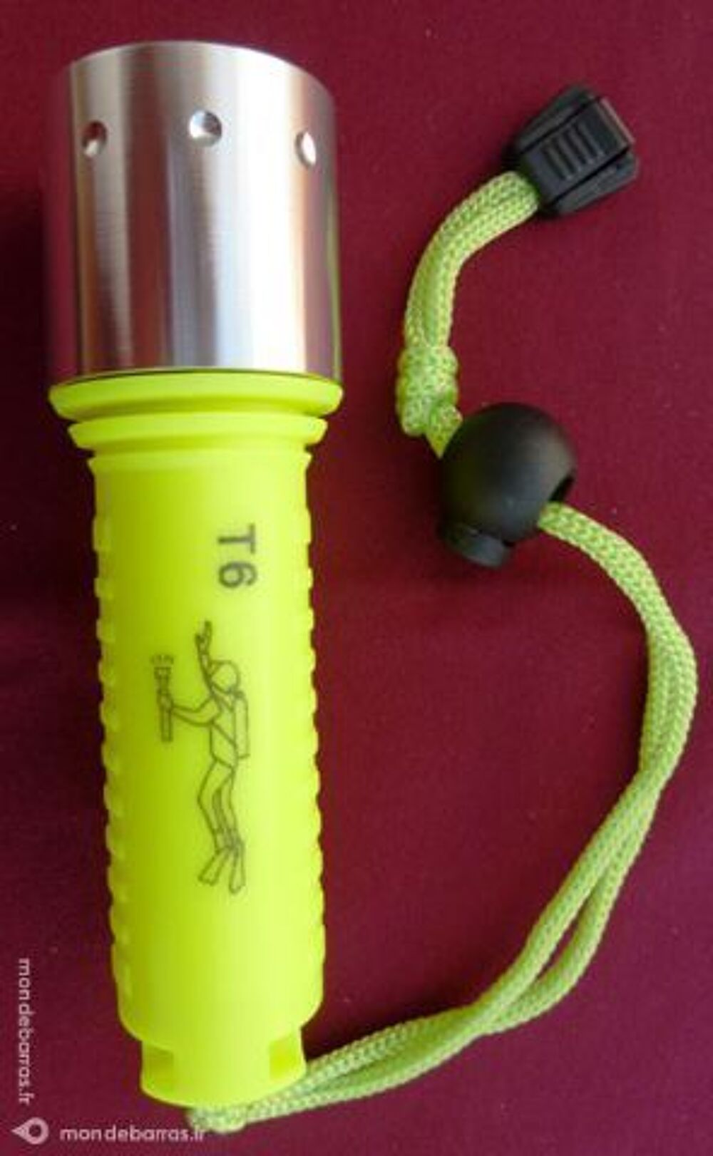 LAMPE DE PLONGEE 1.200 Lumens + accu &amp; chargeur Sports