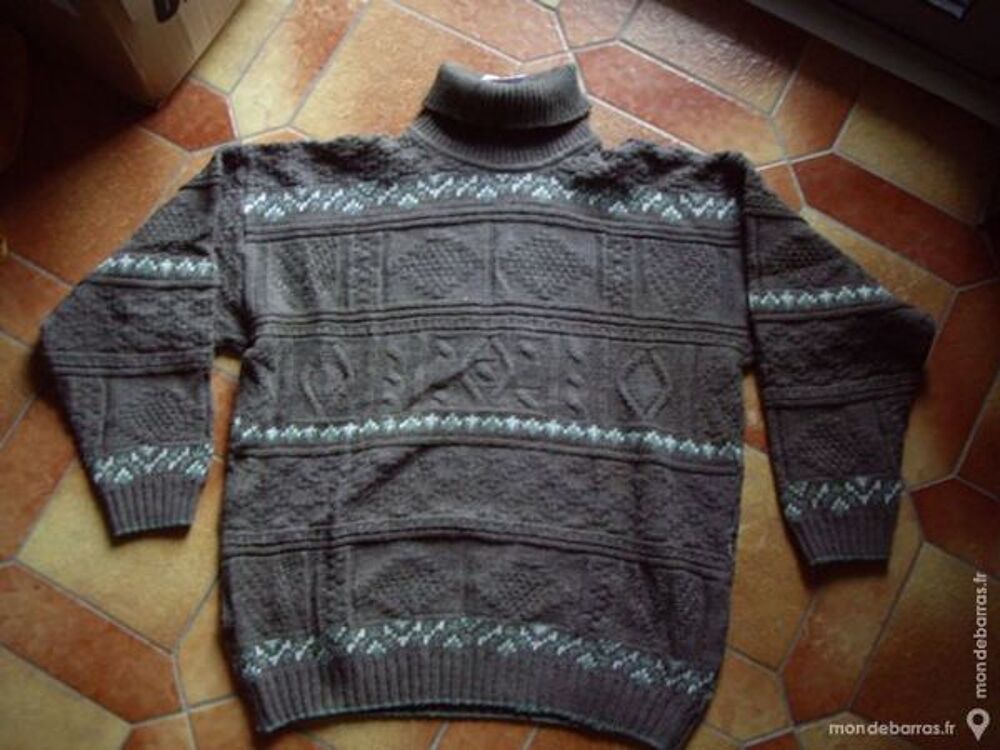 PULLS Homme T.50/52 &agrave; Taille 54 Vêtements