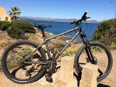 Vtt Enduro KONA Steely 2012 +Antivol Kryptonite x2 650 Paris 4 (75)