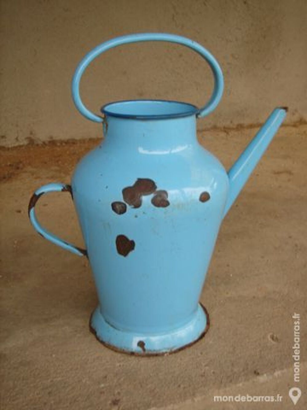 Broc &agrave; eau &eacute;maill&eacute; bleue Décoration