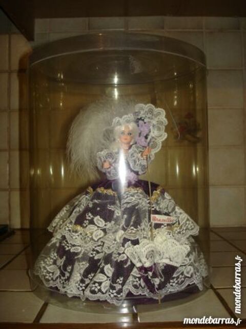 Poupe sous boite 5 Fonsorbes (31)