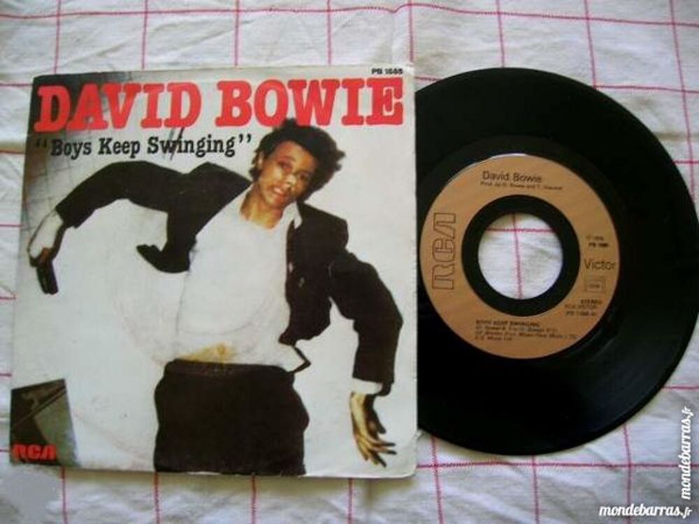 45 TOURS DAVID BOWIE Boys keep swinging CD et vinyles